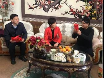 春節(jié)前夕酒泉市國資委領(lǐng)導(dǎo)看望慰問敦煌種業(yè)老干部老黨員、困難職工