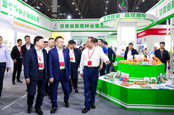 “第十五屆中國(guó)國(guó)際種業(yè)博覽會(huì)暨第二十屆全國(guó)種子信息交流與產(chǎn)品交易會(huì)”在合肥召開 敦煌種業(yè)獲得“卓越示范獎(jiǎng)”